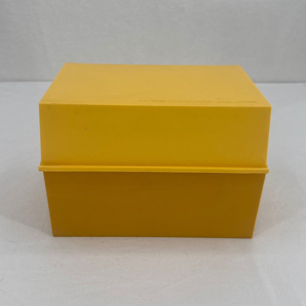 Vintage Betty Crocker Recipe Card Library Box Harvest Yellow Plastic Retro 1970s